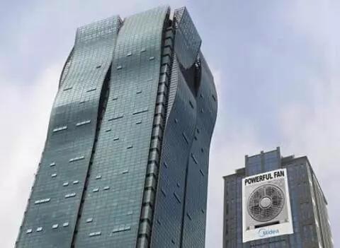 這些腦洞大開的室外廣告牌子，你見過幾個？11
