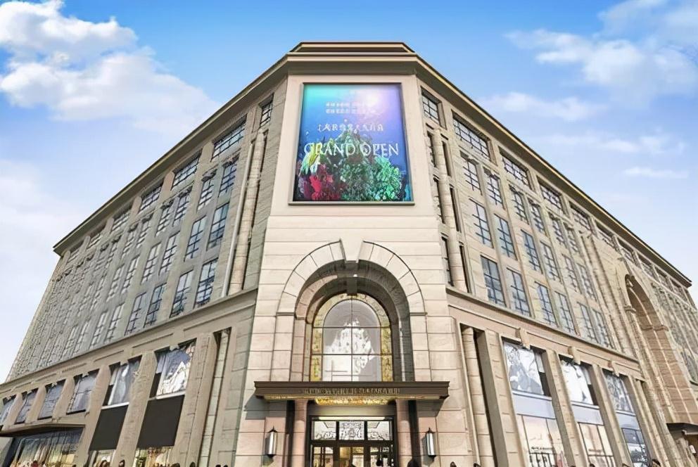 走訪10多位廣告企業(yè)用戶，才有的這份外墻led燈箱字制造安置指南11