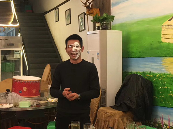 愿每個特殊的日子，都有鑫麗華家人們的陪伴
